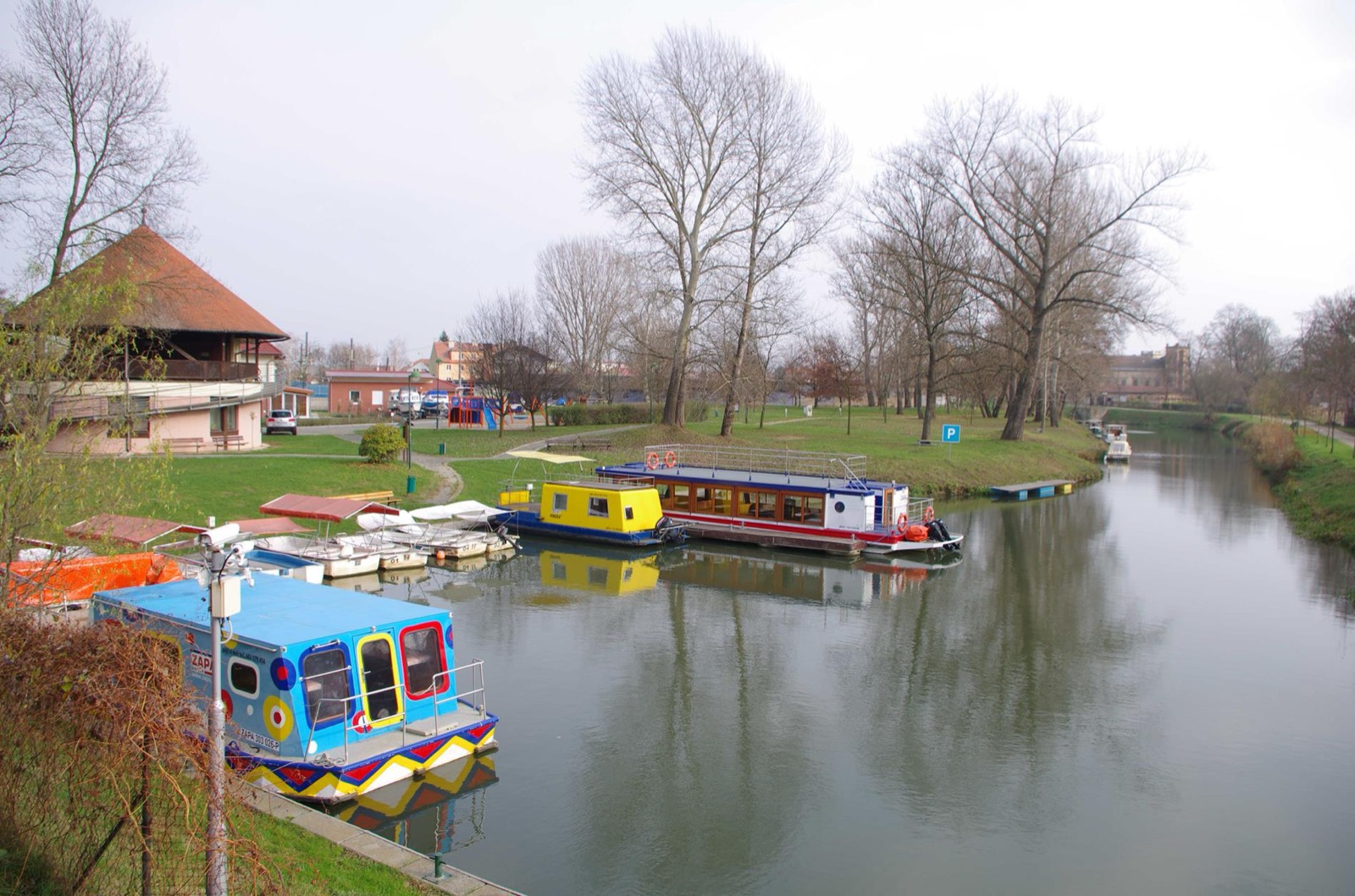 Přístaviště Veselí nad Moravou