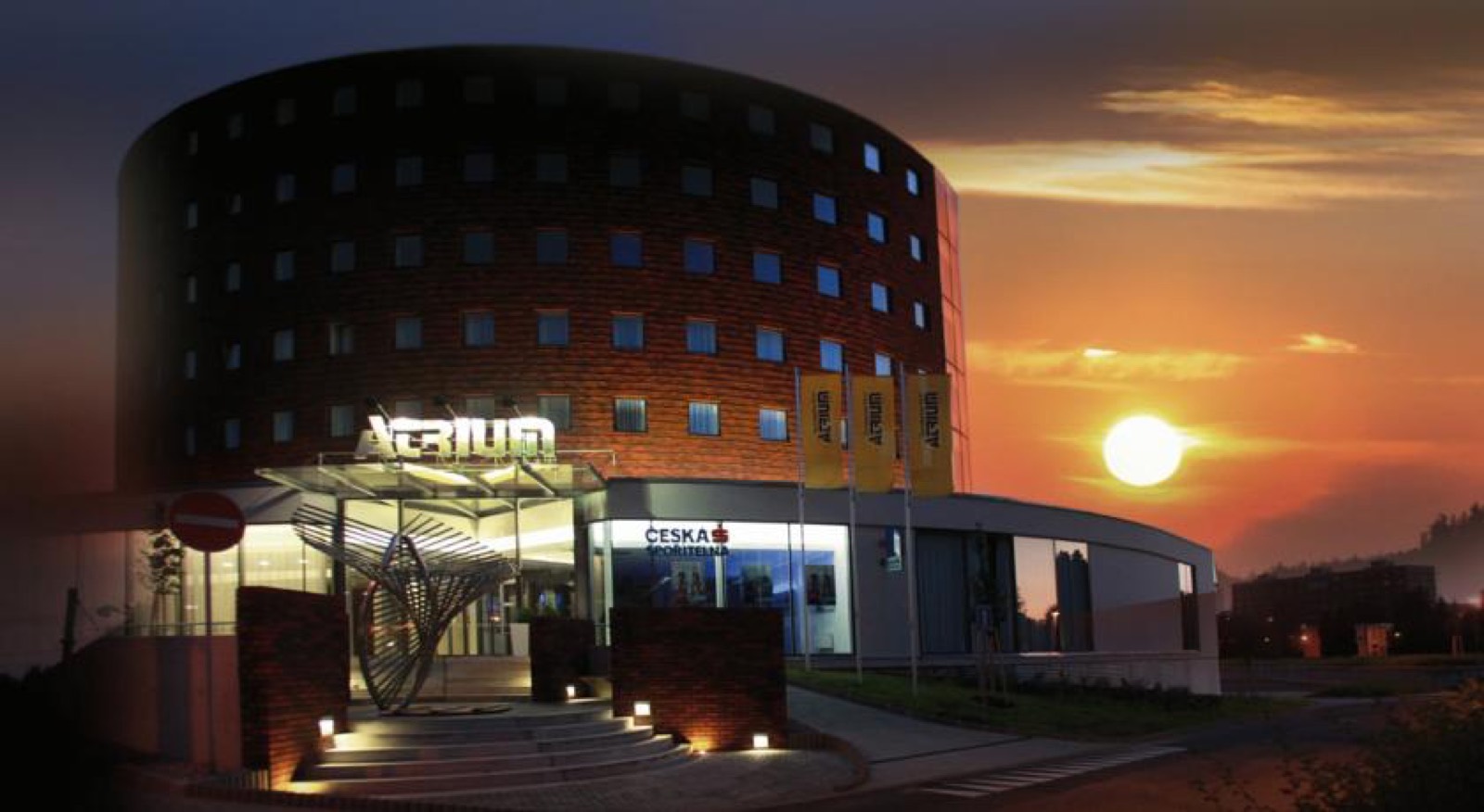 OREA hotel Atrium