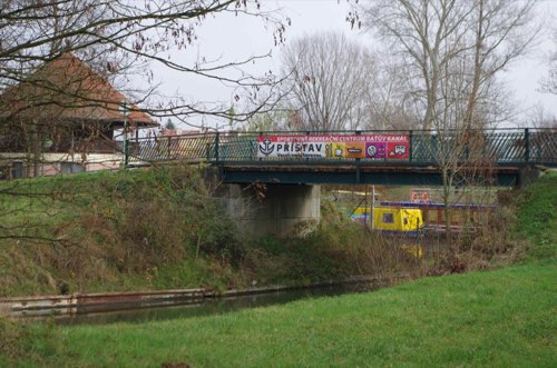 Veselí nad Moravou - lávka (přístaviště)